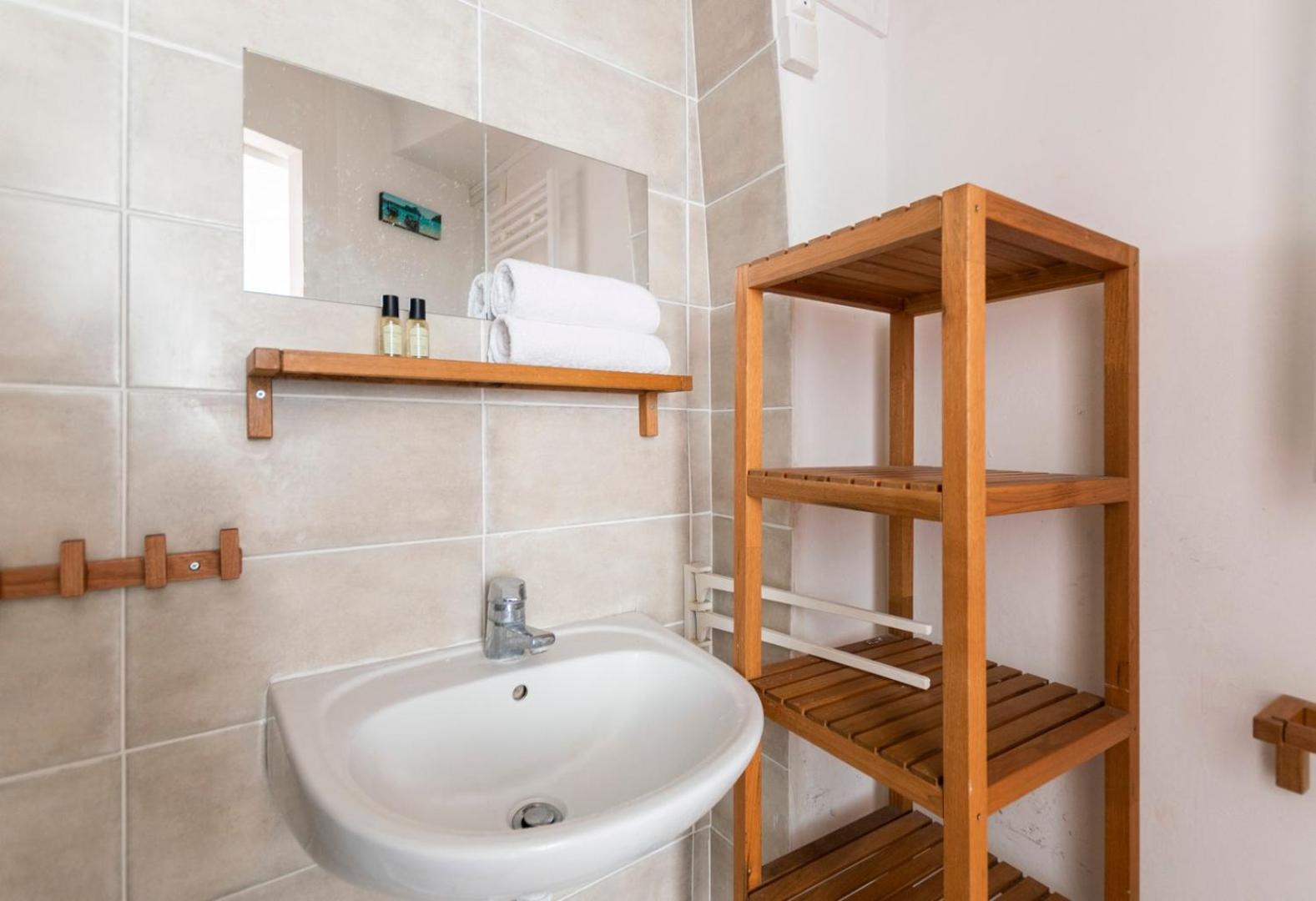 GuestReady - Humble Apartment near Montparnasse Paris Exteriör bild